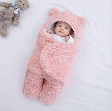Vreća i pidžama za bebe
