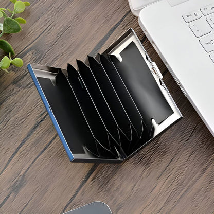 Metalni novčanik za zaštitu kartica