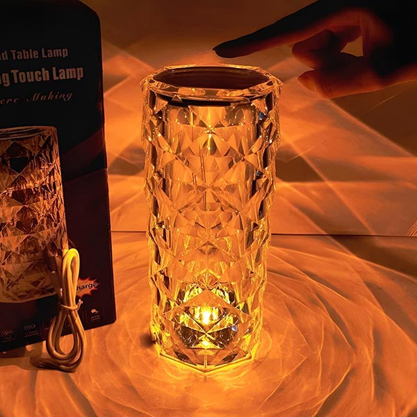 Kristalna sobna lampa sa 3 režima boja