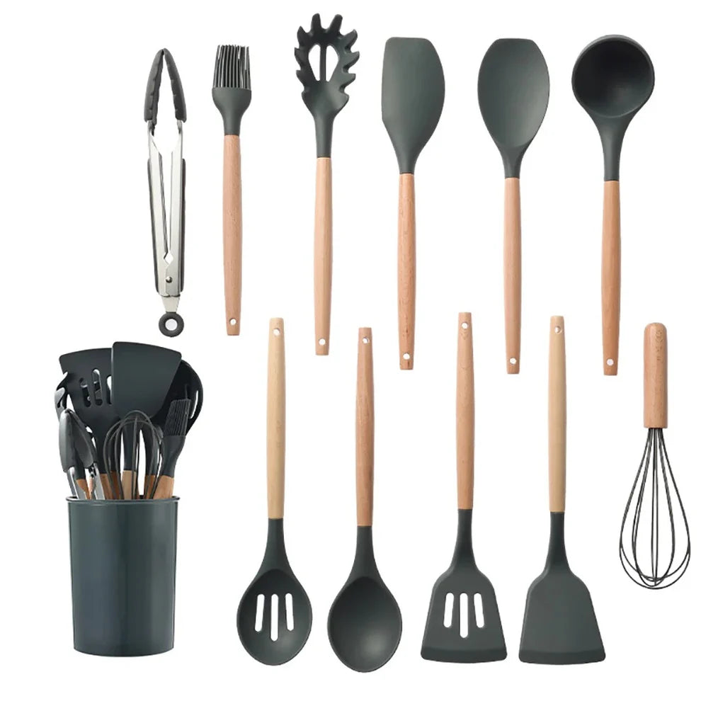 Set od 11 pribora za kuvanje